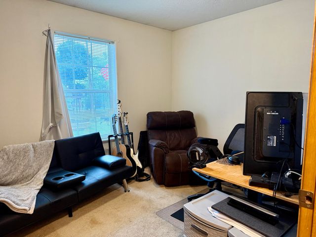 418 6th Street, Manistee, MI 49660