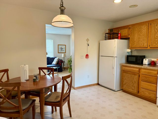 418 6th Street, Manistee, MI 49660