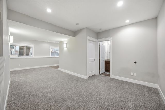 506 NW Crestview Court, Ankeny, IA 50023