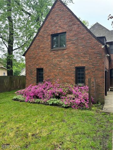 931 Amelia Avenue, Akron, OH 44302