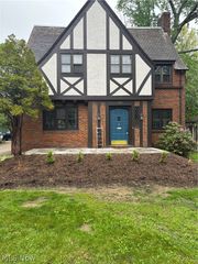 931 Amelia Avenue, Akron, OH 44302