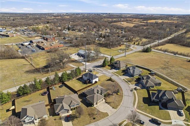 3141 N 123rd Terrace, Kansas City, KS 66109