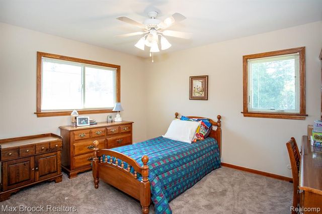 14271 Lincoln Street, Oak Park, MI 48237
