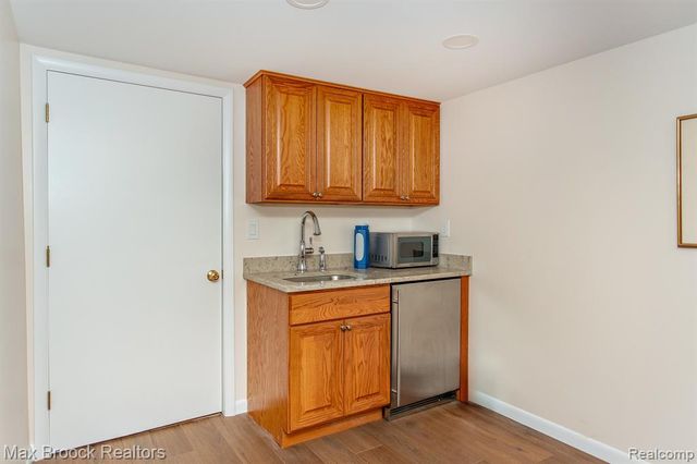 14271 Lincoln Street, Oak Park, MI 48237