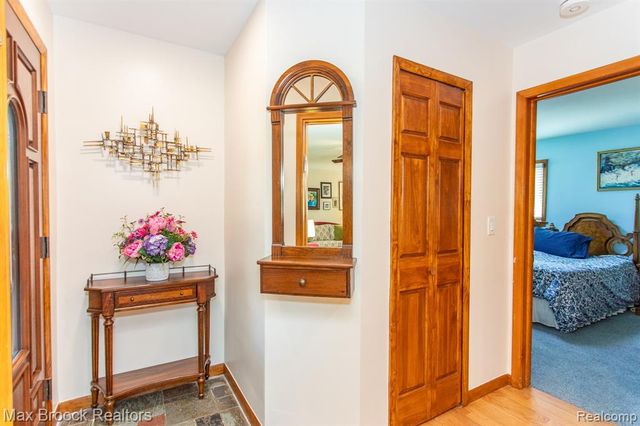 14271 Lincoln Street, Oak Park, MI 48237