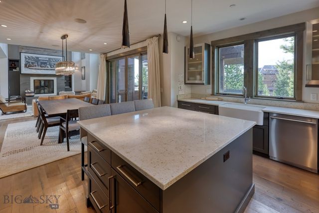 102 Outlook Trail, Big Sky, MT 59716