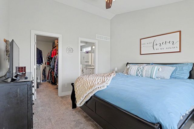 113 W Meadowsweet Ct, Andover, KS 67002