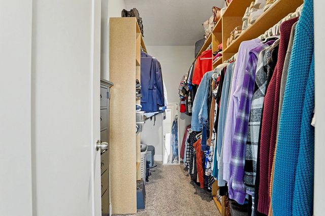 113 W Meadowsweet Ct, Andover, KS 67002