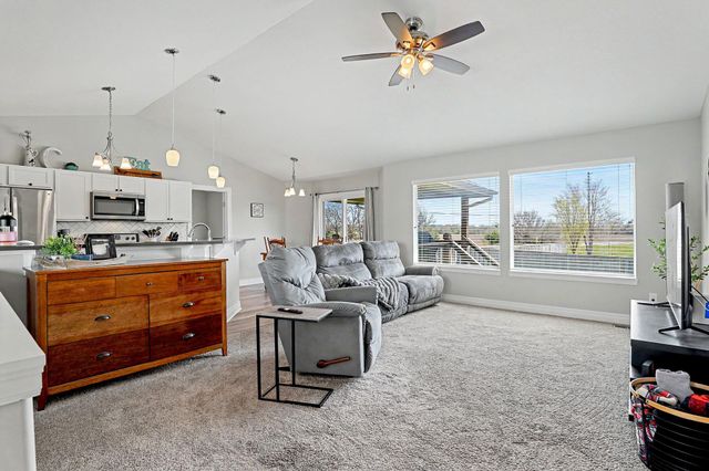 113 W Meadowsweet Ct, Andover, KS 67002