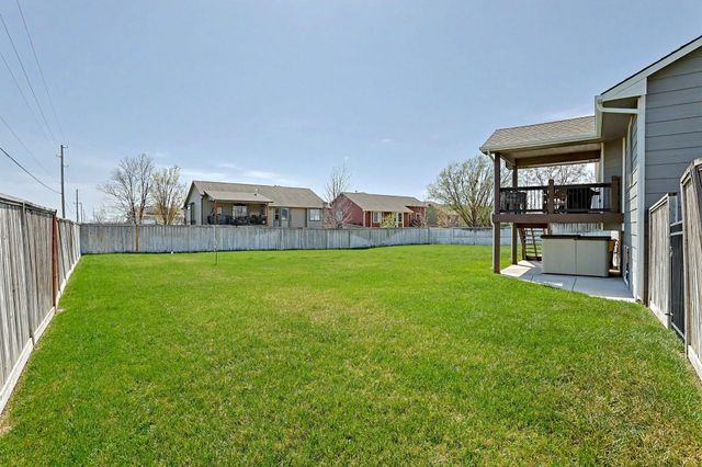 113 W Meadowsweet Ct, Andover, KS 67002