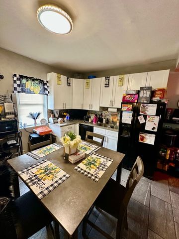 4503 W Congress Parkway, Chicago, IL 60624