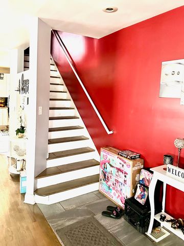 4503 W Congress Parkway, Chicago, IL 60624