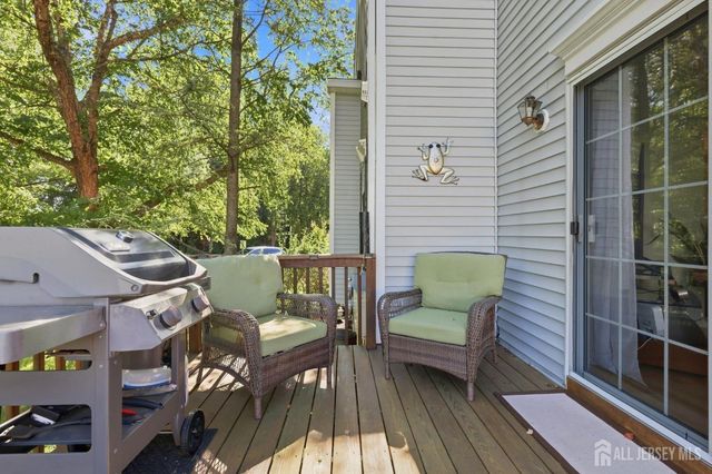 17 Hanna Lane, Old Bridge, NJ 08879