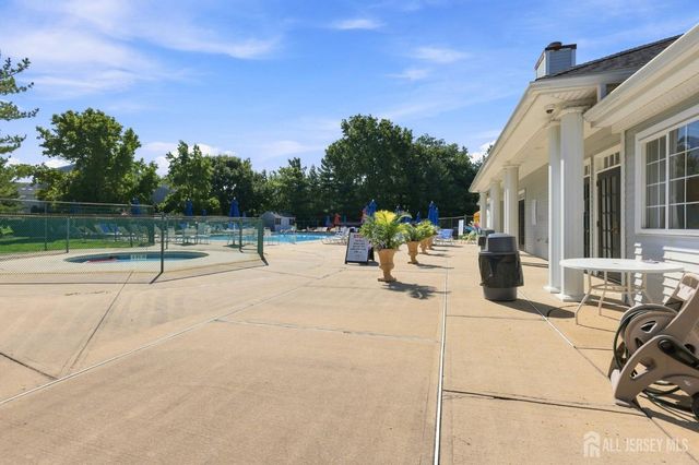 17 Hanna Lane, Old Bridge, NJ 08879