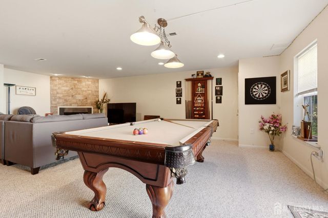 17 Hanna Lane, Old Bridge, NJ 08879