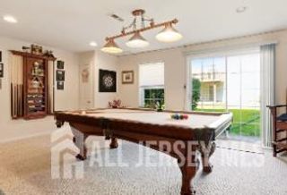 17 Hanna Lane, Old Bridge, NJ 08879