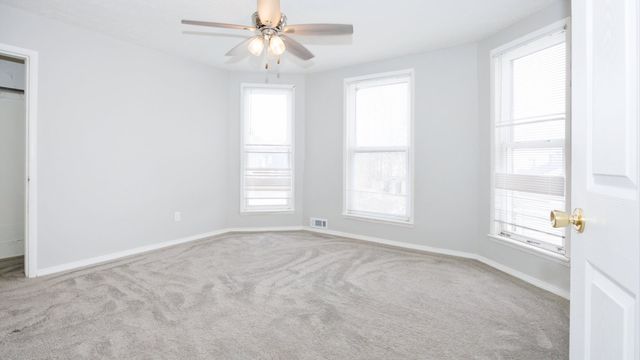 610 E Mulberry Street, Bloomington, IL 61701