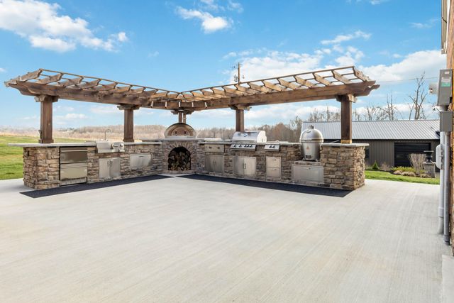 2657 River Road, London, KY 40744