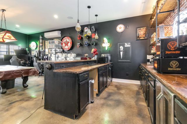 2657 River Road, London, KY 40744