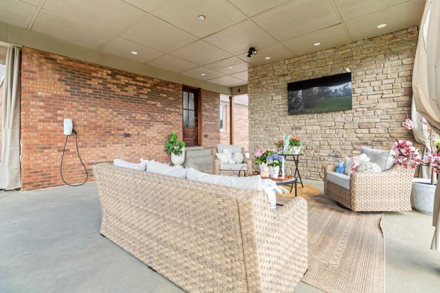 2657 River Road, London, KY 40744