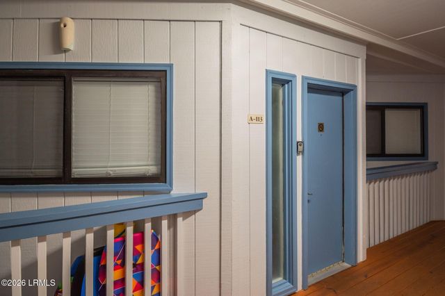 40 Folly Field Rd Apt A113, Hilton Head Island, SC 29928