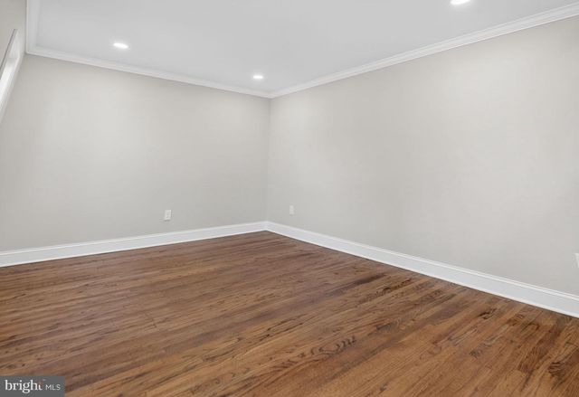 16 BRIARCLIFF RD, Marlton, NJ 08053