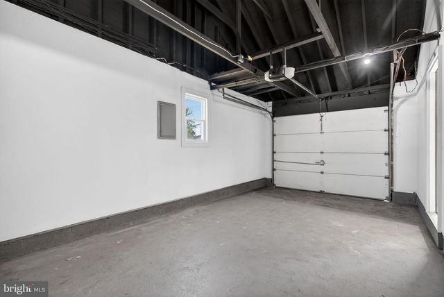 16 BRIARCLIFF RD, Marlton, NJ 08053