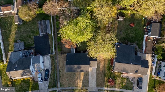 16 BRIARCLIFF RD, Marlton, NJ 08053