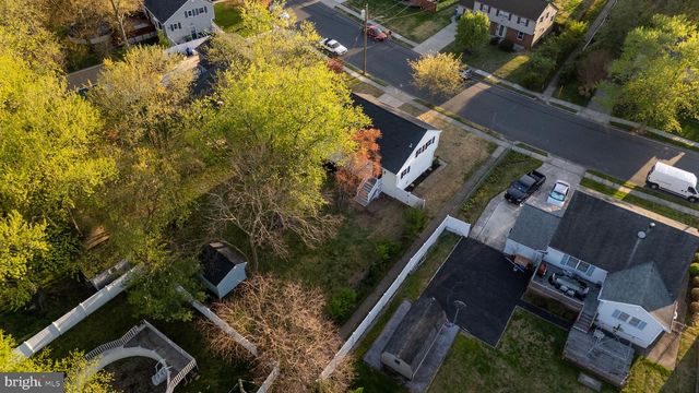 16 BRIARCLIFF RD, Marlton, NJ 08053