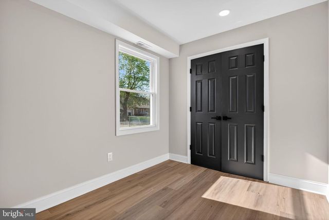 16 BRIARCLIFF RD, Marlton, NJ 08053