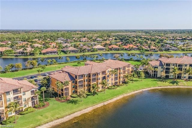 9731 Acqua CT # 543, Naples, FL 34113