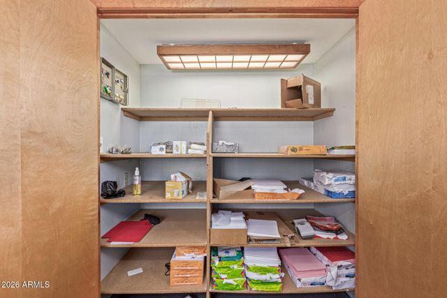 8545 N BLACK CANYON Highway, Phoenix, AZ 85021