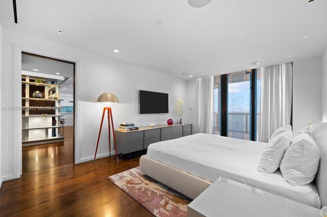 9999 Collins Ave 12E, Bal Harbour, FL 33154