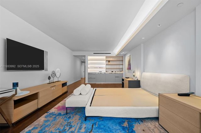 9999 Collins Ave 12E, Bal Harbour, FL 33154