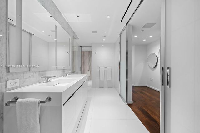 9999 Collins Ave 12E, Bal Harbour, FL 33154