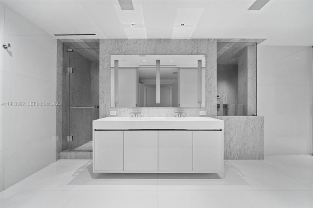 9999 Collins Ave 12E, Bal Harbour, FL 33154