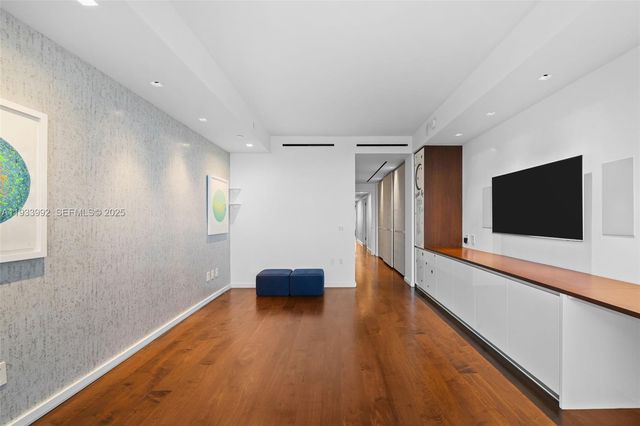 9999 Collins Ave 12E, Bal Harbour, FL 33154