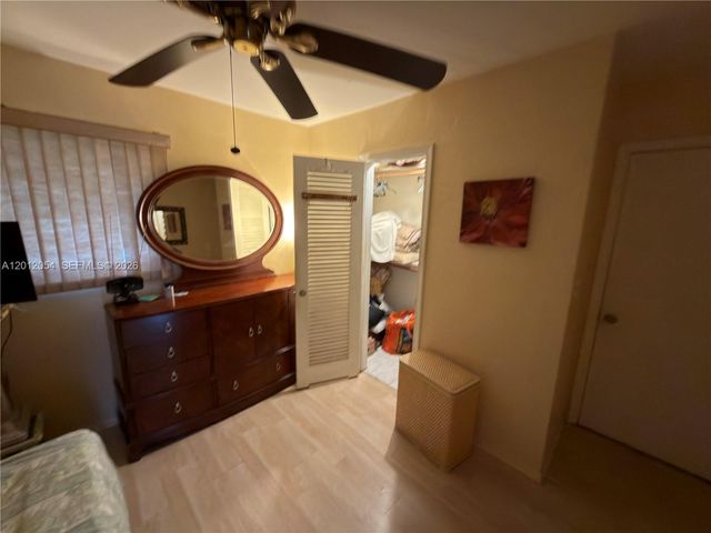 4635 NW 44th St, Tamarac, FL 33319