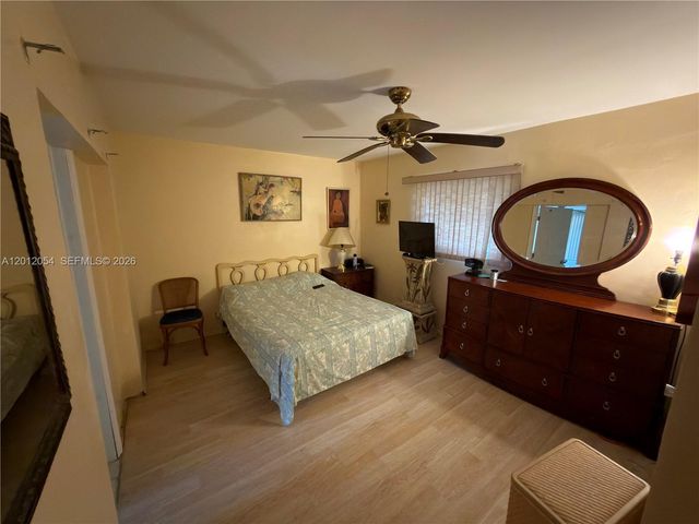 4635 NW 44th St, Tamarac, FL 33319