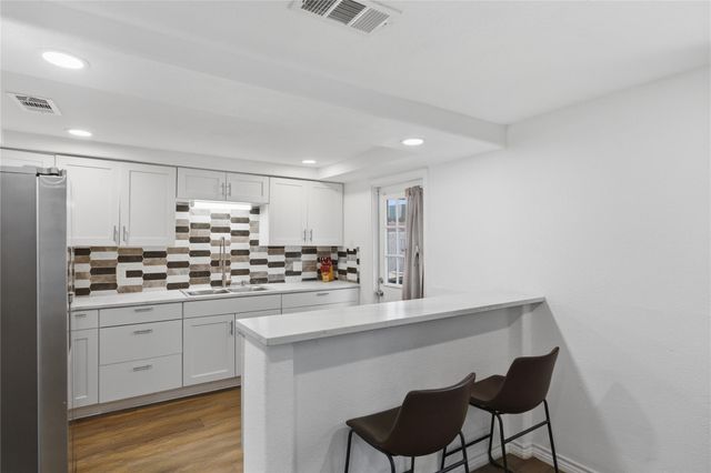 408 Edgar Street, La Marque, TX 77568