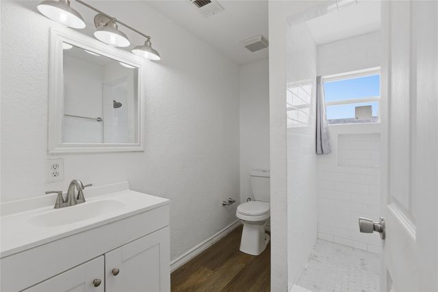 408 Edgar Street, La Marque, TX 77568