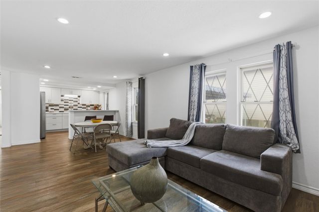 408 Edgar Street, La Marque, TX 77568