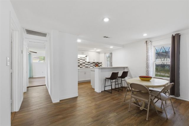 408 Edgar Street, La Marque, TX 77568