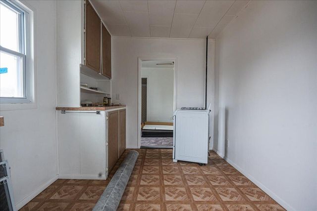 35457 Brush Street, Wayne, MI 48184