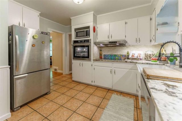 759 Riverhill Drive, Athens, GA 30606