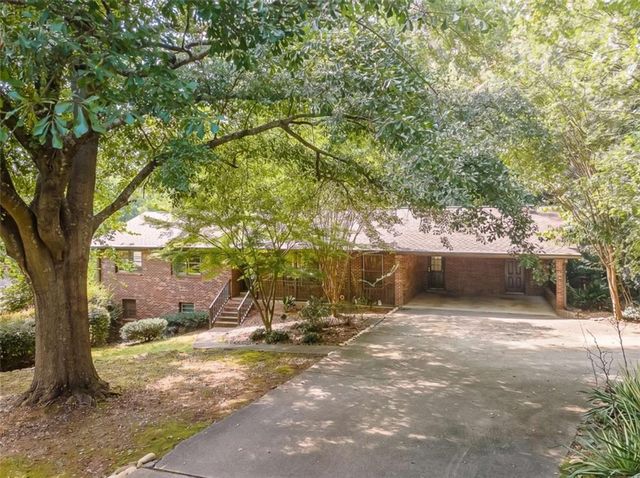 759 Riverhill Drive, Athens, GA 30606