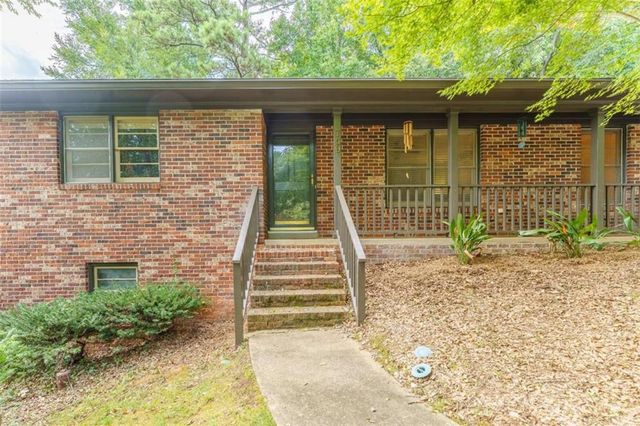 759 Riverhill Drive, Athens, GA 30606