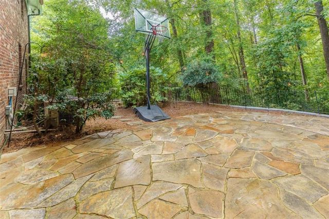 759 Riverhill Drive, Athens, GA 30606