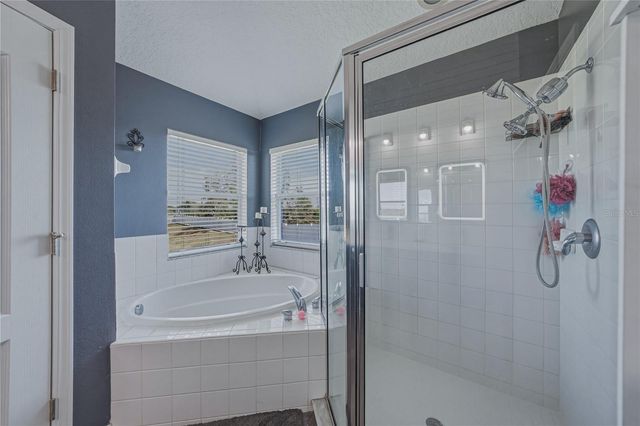 7845 MERCHANTVILLE CIRCLE, Zephyrhills, FL 33540