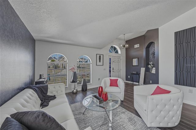 7845 MERCHANTVILLE CIRCLE, Zephyrhills, FL 33540